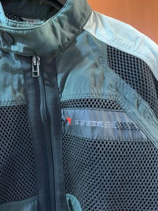 Chaqueta Dainese verano perforada Talla 54