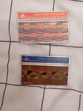 Set di quattro vecchie carte telefoniche