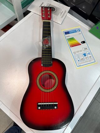 Guitarra de juguete infantil roja