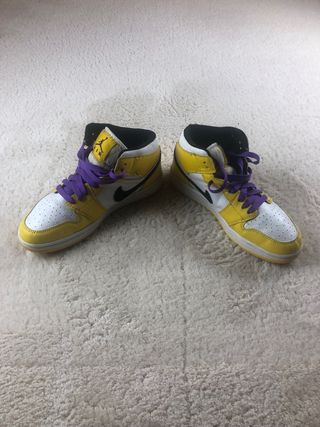 Zapatillas Jordan Air 1 Mid