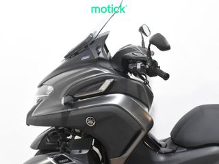 YAMAHA TRICITY 300
