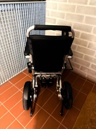 Silla de ruedas eléctrica plegable BATERIAS NUEVAS
