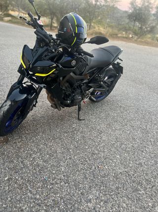 MT09 OHLINS + ANDREANI