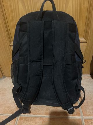 Mochila NASA con diseño de franjas y bandera