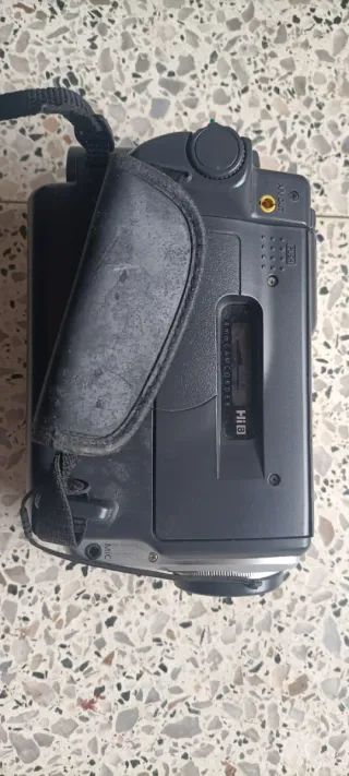 Videocámara Samsung SCL850 Hi8 Digital Zoom