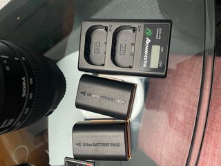 Canon EOS 5D Mark II + Grip