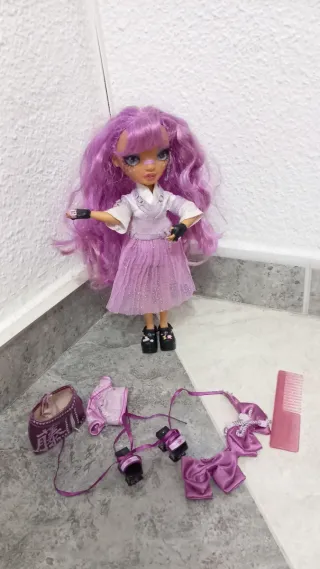 Muñeca Rainbow High