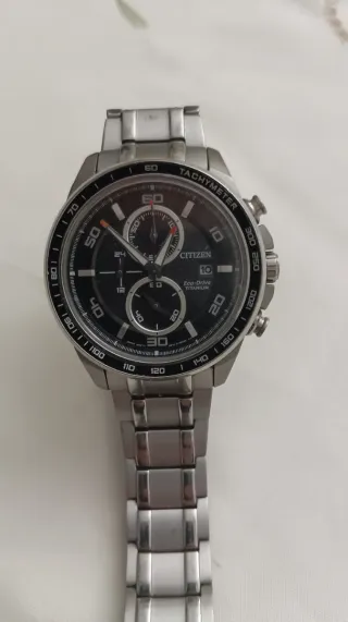 Reloj Citizen Eco-Drive Titanium Cronógrafo