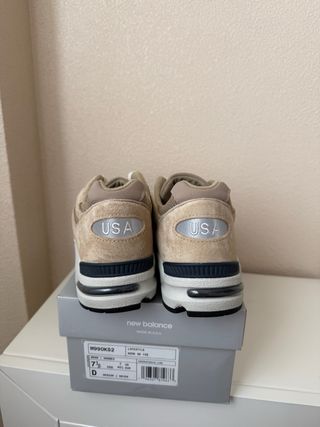 New Balance 990v2 Kith Beige Plata Talla 40.5