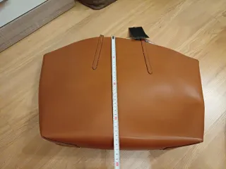 Bolso Zara Capazo Grande Marrón con Bolsa