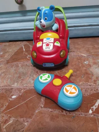 Coche interactivo para niños con mando