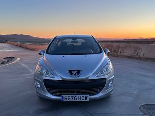 Peugeot 308 2011