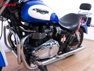 TRIUMPH AMERICA 900