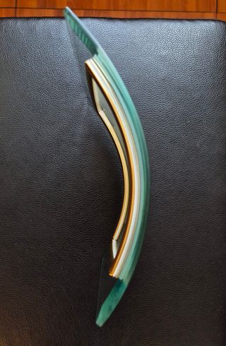 Marco de fotos de vidrio curvo biselado.