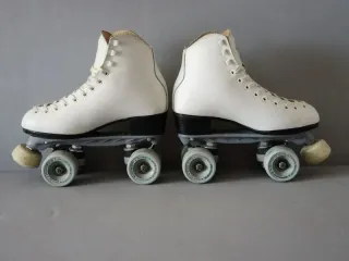 Pattini a rotelle CF Axel 37