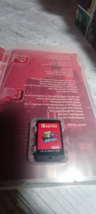 Lote Nintendo Switch + Mario Odyssey + Maletín