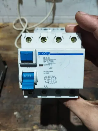 Diferenciales Trifásicos