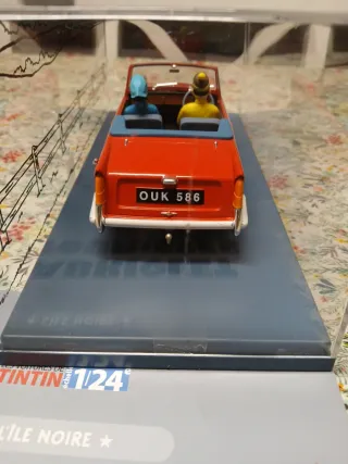 Coche Tintin 1/24 Le Cabriolet des Touristes