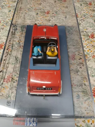 Coche Tintin 1/24 Le Cabriolet des Touristes