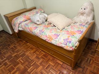 Cama nido de madera con cajones