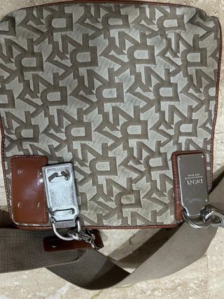 Bolso DKNY Beige y Marrón