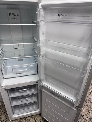 Nevera Daewoo 185cm con garantía y transporte