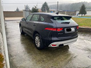 Jaguar F-Pace 2016