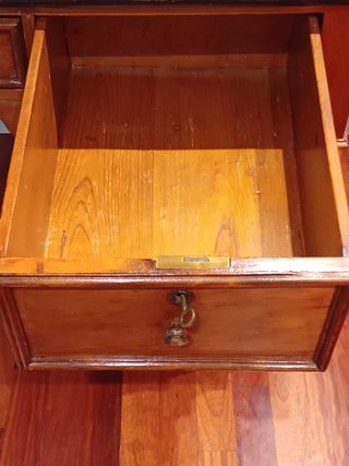 Escritorio Antiguo de madera estilo inglés