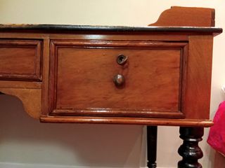 Escritorio Antiguo de madera estilo inglés