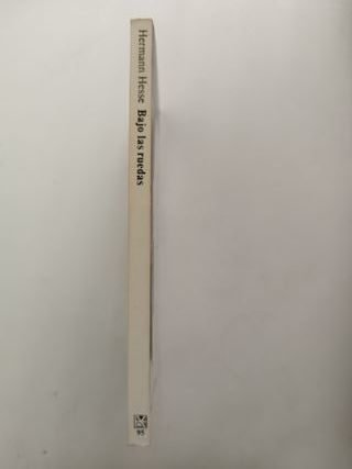 Bajo las ruedas (Spanish Edition)