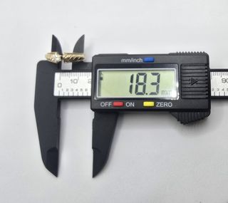 Solitario de oro de 18k circonita, 5.93 g, T-18.