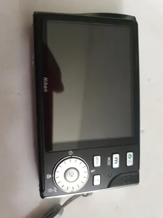 Cámara Nikon COOLPIX S6 Negra/Plateada