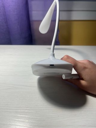 Lámpara de escritorio LED flexible