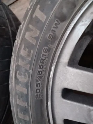 Llanta aluminio Ford