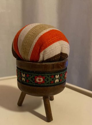 Puntaspilli vintage miniatura