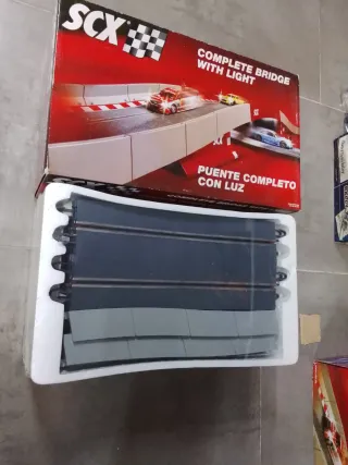 Scalextric Puente Completo con Luz NUEVO PRECINTAD
