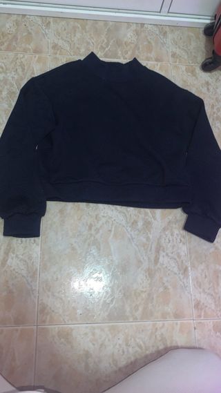 Jersey azul de cuello alto