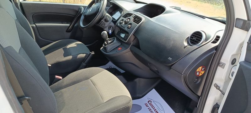 Renault Kangoo 2021, foto 13