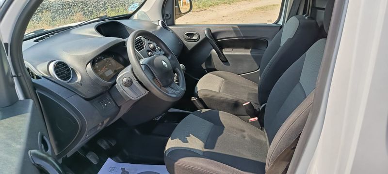 Renault Kangoo 2021, foto 11