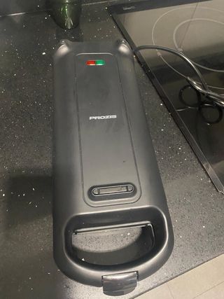 Sandwichera Prozis Negra