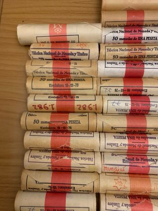 Lote 2 cartuchos 1 pts, diferentes años