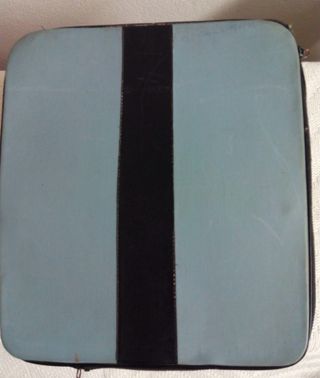 Máquina de escribir Olivetti Pluma 22