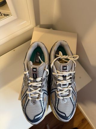 New Balance 1906RTI Gris Talla 41.5