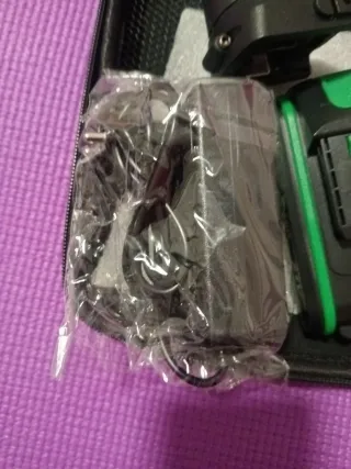 Taladro Atornillador Batería 21V Plus