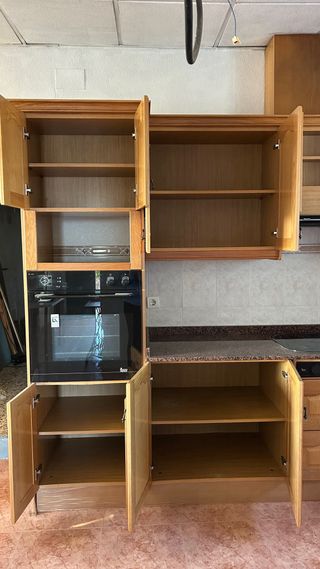 Cocina completa madera y granito