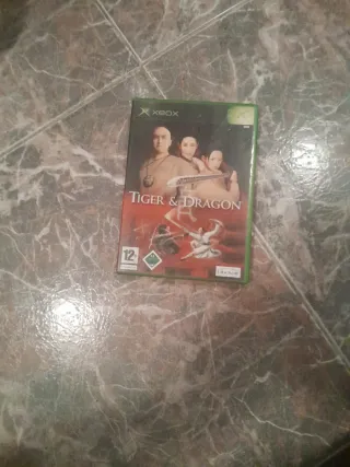 Juego Xbox Tiger & Dragon