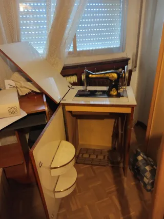 Máquina de Coser Singer Antigua