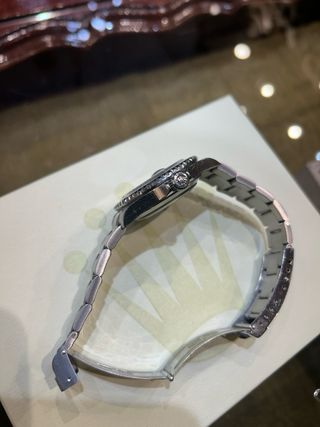 Rolex Submariner 16610 Caja y Papeles 2008