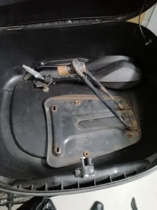 Baúl Top Case Piaggio X7 37L