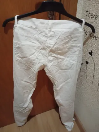 Pantalón skinny H&M Talla S/36 ó M